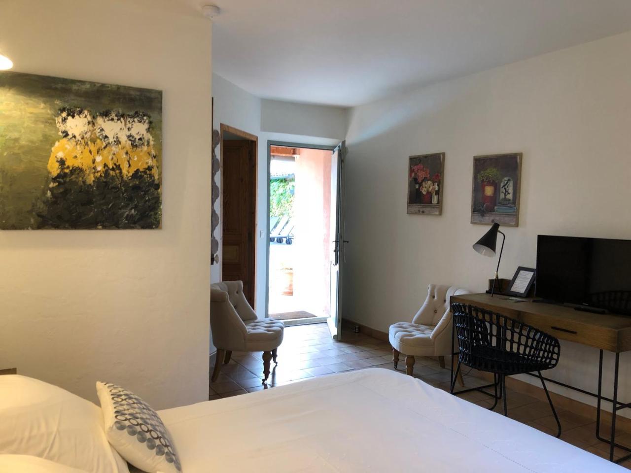 B&B La Badelle Gordes Eksteriør billede