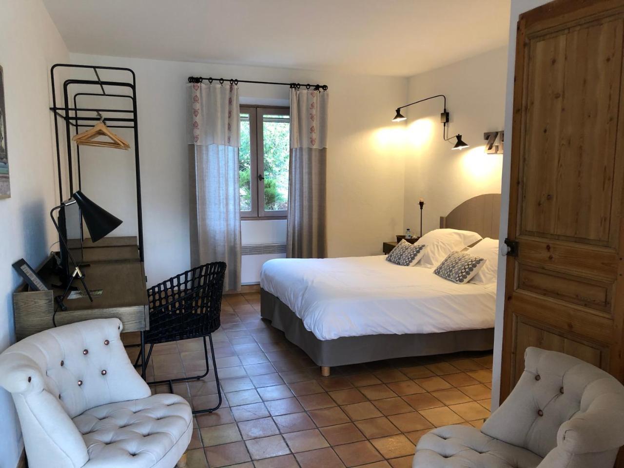 B&B La Badelle Gordes Eksteriør billede