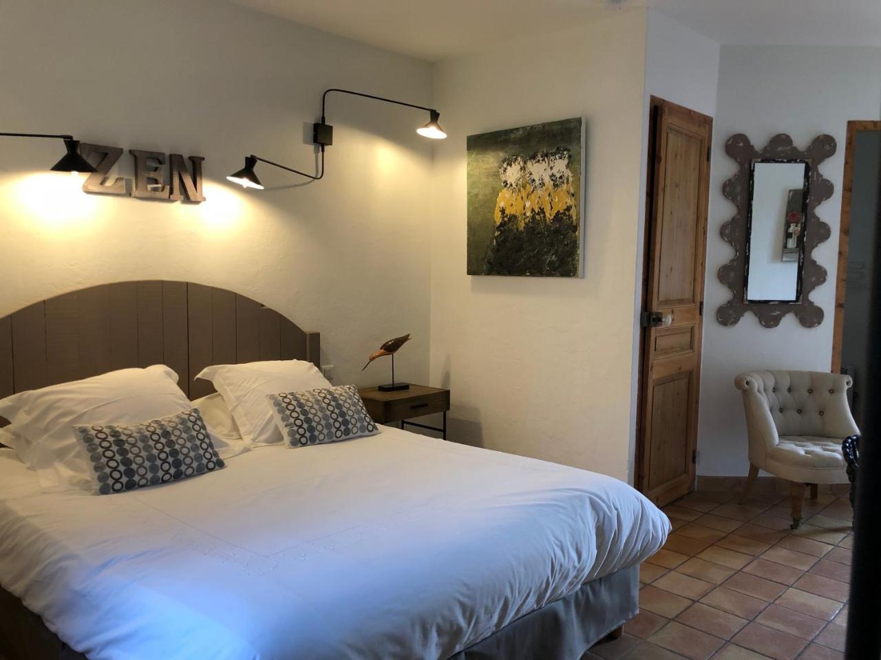 B&B La Badelle Gordes Eksteriør billede