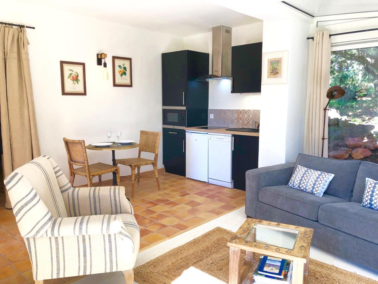 B&B La Badelle Gordes Eksteriør billede